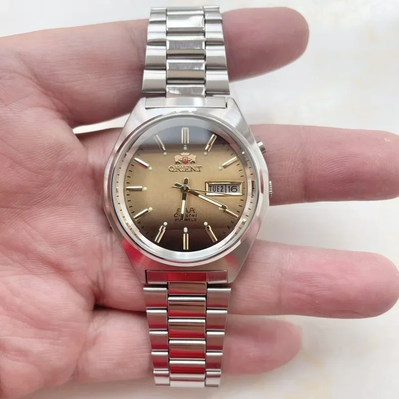 DFDG 36MM Casual Diamond Date  - огляд і ціна Seiko Watch Presage